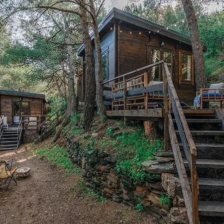 Les Cabanons De L'ouille Camping Collioure