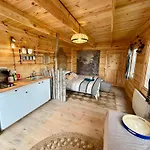 Les Cabanons De L'ouille Campingplatz