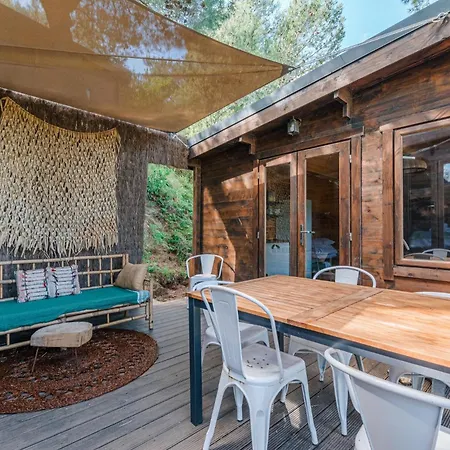 Alma مكان تخييم *