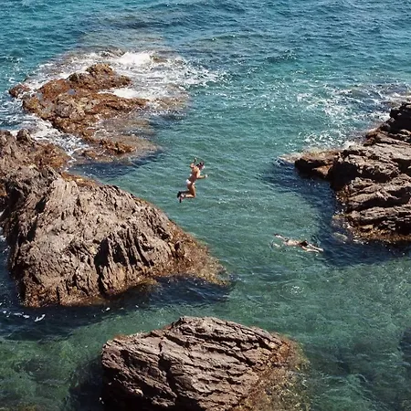 Camping Les Cabanons De L'ouille Collioure