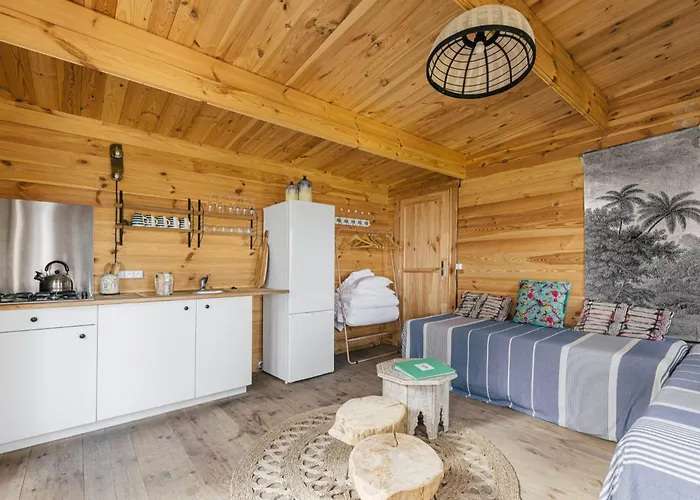 Camping Les Cabanons De L'ouille