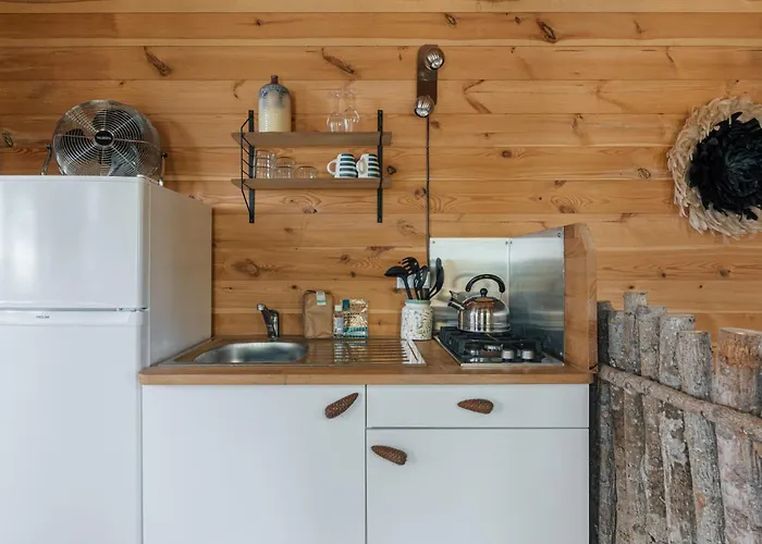 Les Cabanons De L'ouille Camping Collioure