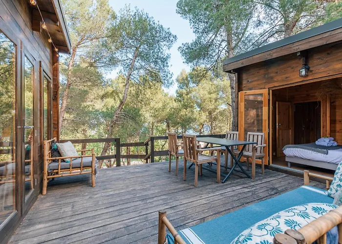 Camping Les Cabanons De L'ouille *