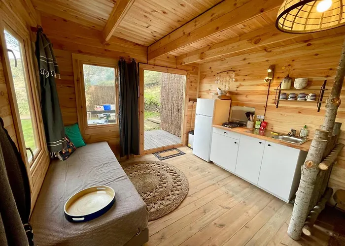 Les Cabanons De L'ouille Camping