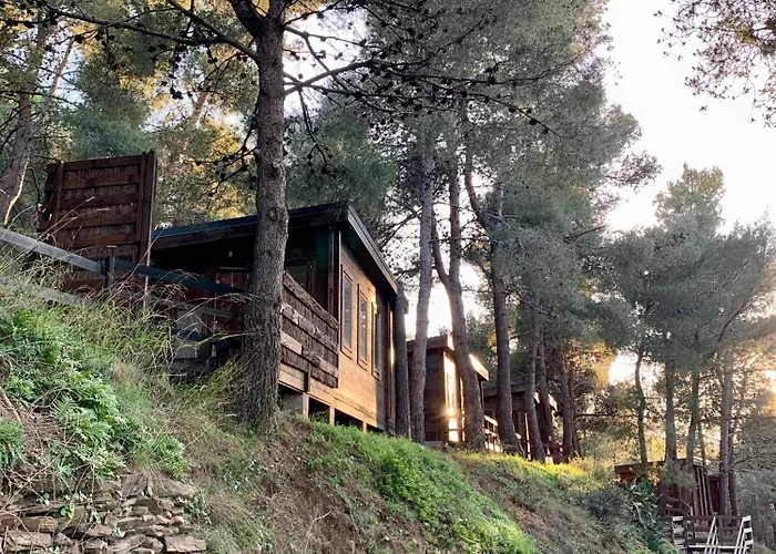 Les Cabanons De L'ouille Camping