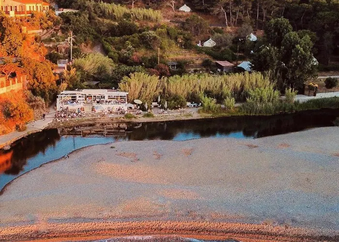 Camping Les Cabanons De L'ouille