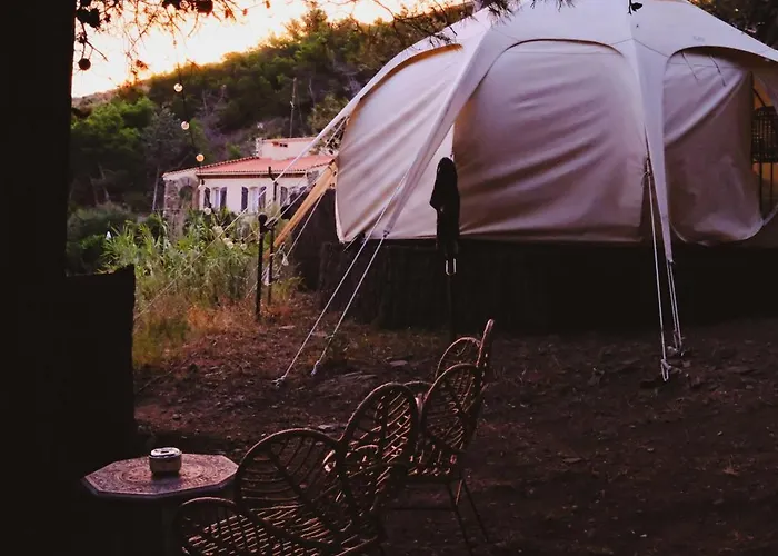 Les Cabanons De L'ouille Parque de Campismo *